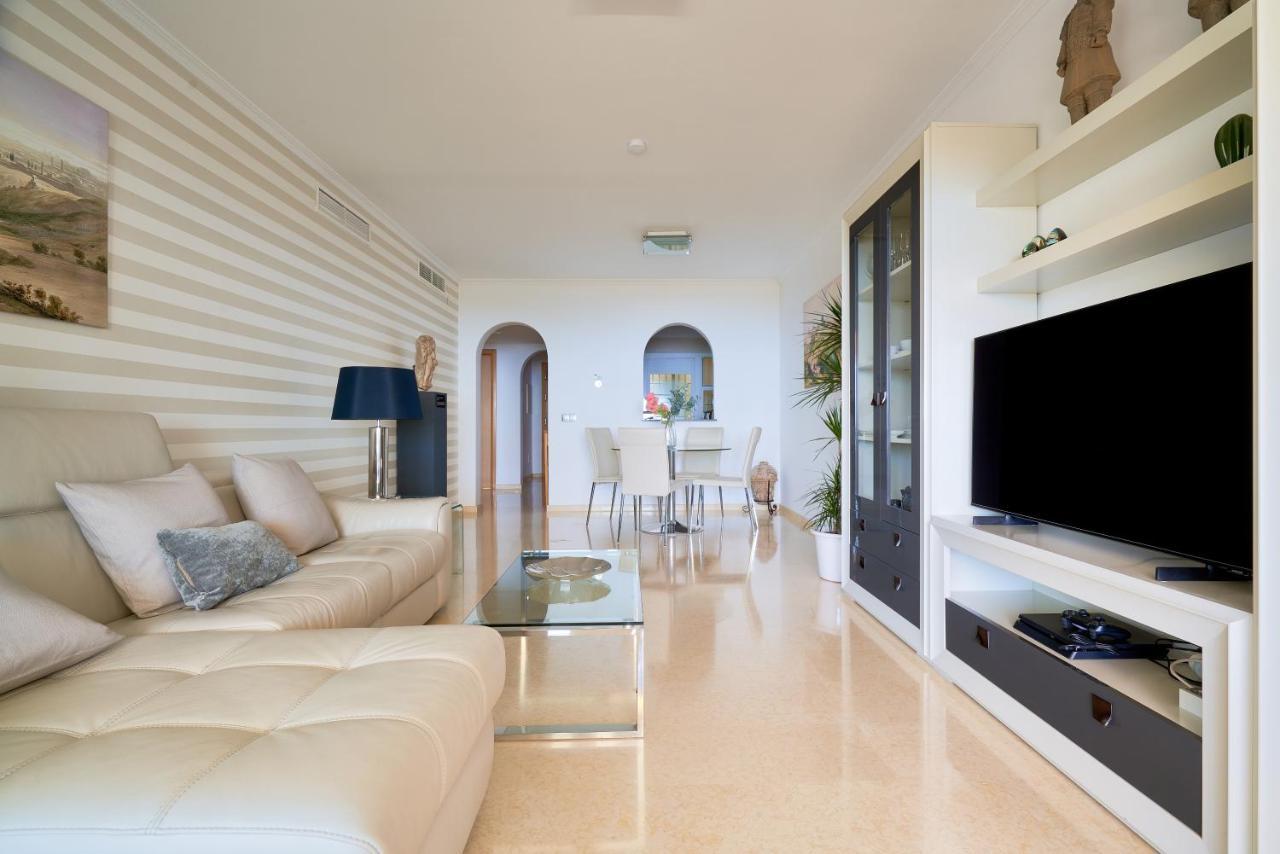 Neptuno Malaga Apartamento De Lujo Rincón de la Victoria Dış mekan fotoğraf