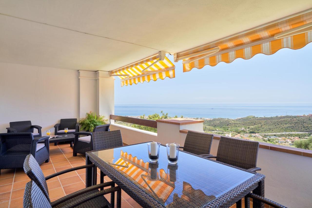Neptuno Malaga Apartamento De Lujo Rincón de la Victoria Dış mekan fotoğraf